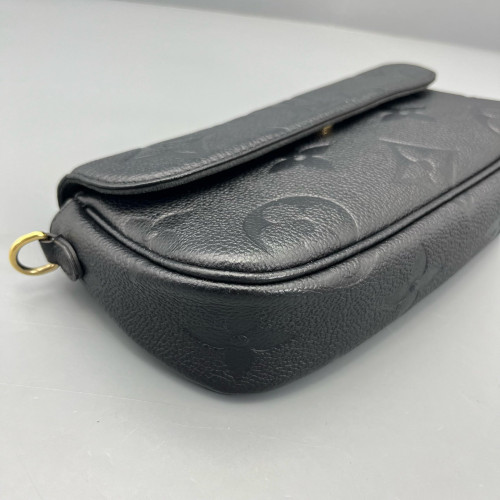 Louis Vuitton Ivy Wallet On Chain Monogram Empreinte Black Louis Vuitton Ivy Wallet On Chain Monogram Empreinte Black