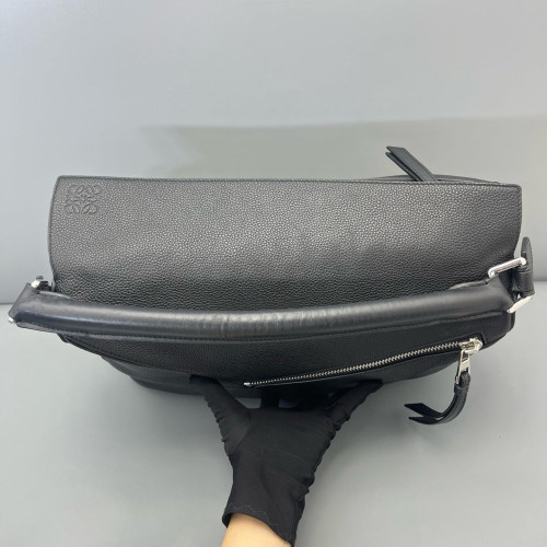 Loewe Large Puzzle Grained Calfskin Black