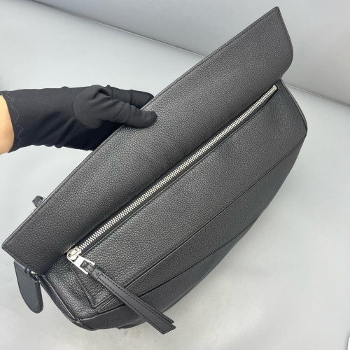Loewe Large Puzzle Grained Calfskin Black