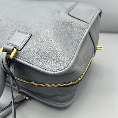 Loewe Amazona 36 Calfskin Grey