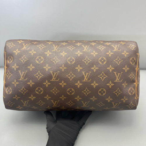 Louis Vuitton Speedy 35 Monogram Brown