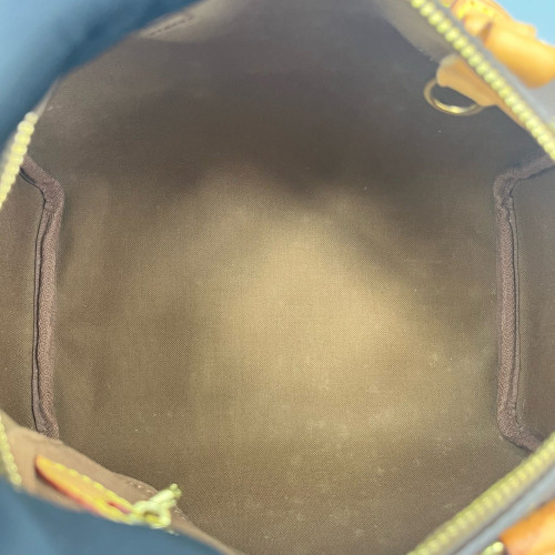Louis Vuitton Speedy 25 Monogram Brown
