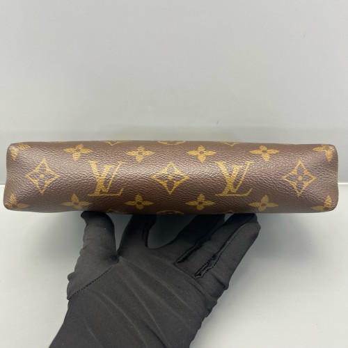 Louis Vuitton Pallas Clutch Monogram Brown