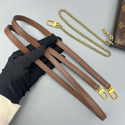 Louis Vuitton Pallas Clutch Monogram Brown