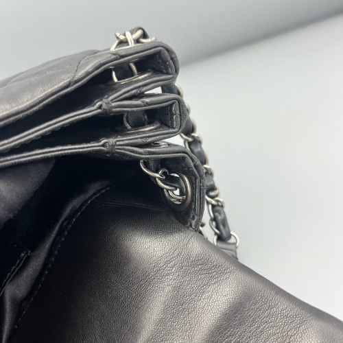 Chanel Quilted Crossbody Bag Calfskin Black