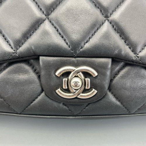 Chanel Quilted Crossbody Bag Calfskin Black