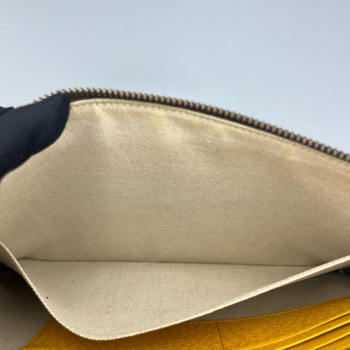 Gucci Clutch GG Supreme Monogram Beige Brown Yellow
