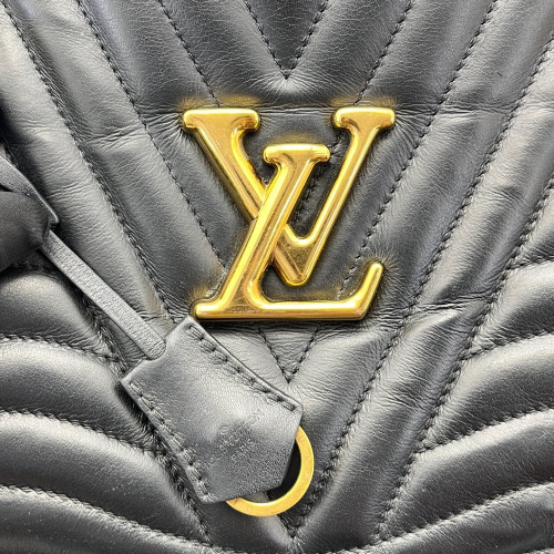 Louis Vuitton New Wave Tote Calfskin Black