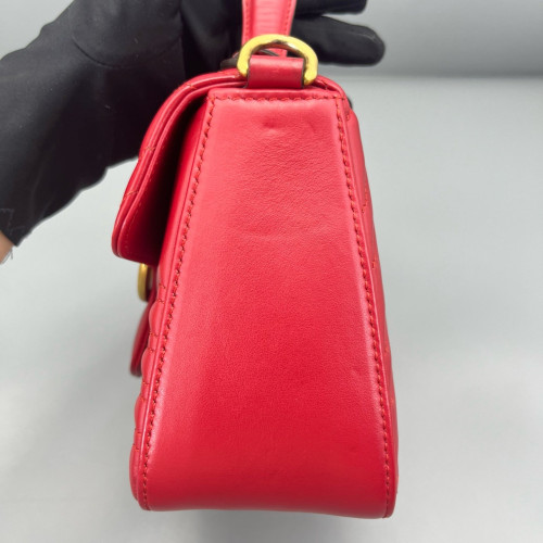 Gucci Mini GG Marmont Top Handle Chain Shoulder Bag Calfskin Red Gucci Mini GG Marmont Top Handle Chain Shoulder Bag Calfskin Red