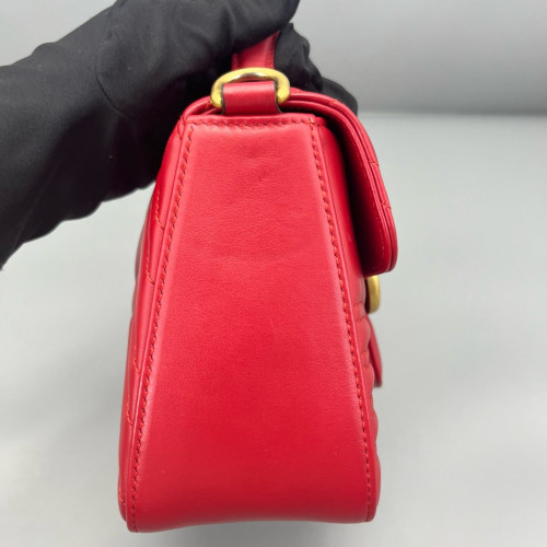 Gucci Mini GG Marmont Top Handle Chain Shoulder Bag Calfskin Red Gucci Mini GG Marmont Top Handle Chain Shoulder Bag Calfskin Red