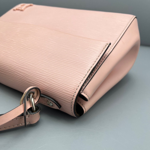 Louis Vuitton Cluny Bb Epi Pink Louis Vuitton Cluny Bb Epi Pink