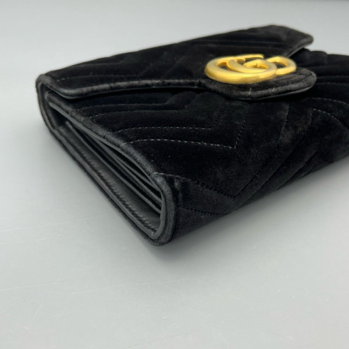 Gucci GG Marmont Chain Wallet Velvet Calfskin Black