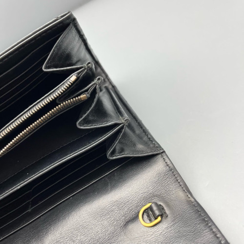 Gucci GG Marmont Chain Wallet Calfskin Black