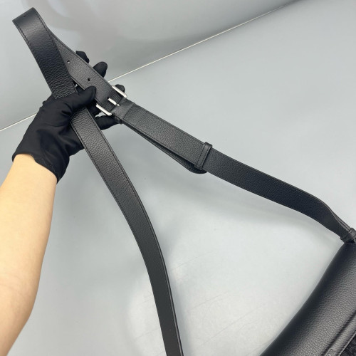 Dior Saddle Crossbody Bag Oblique Canvas Calfskin Black Dior Saddle Crossbody Bag Oblique Canvas Calfskin Black