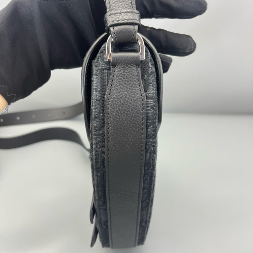 Dior Saddle Crossbody Bag Oblique Canvas Calfskin Black Dior Saddle Crossbody Bag Oblique Canvas Calfskin Black