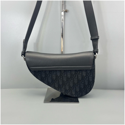 Dior Saddle Crossbody Bag Oblique Canvas Calfskin Black Dior Saddle Crossbody Bag Oblique Canvas Calfskin Black