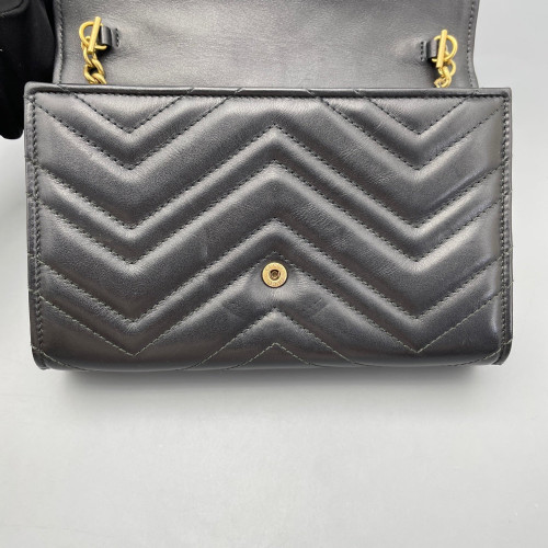 Gucci GG Marmont Chain Wallet Calfskin Black