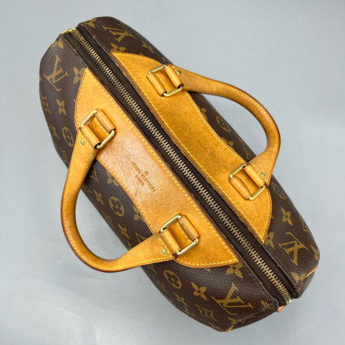 Louis Vuitton Retiro PM Monogram Brown
