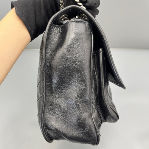 Yves Saint Laurent Large Niki Messenger Pull Up Leather Black