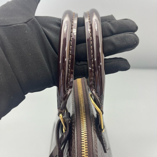 Louis Vuitton Alma BB Vernis Amarante