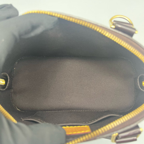 Louis Vuitton Alma BB Vernis Amarante