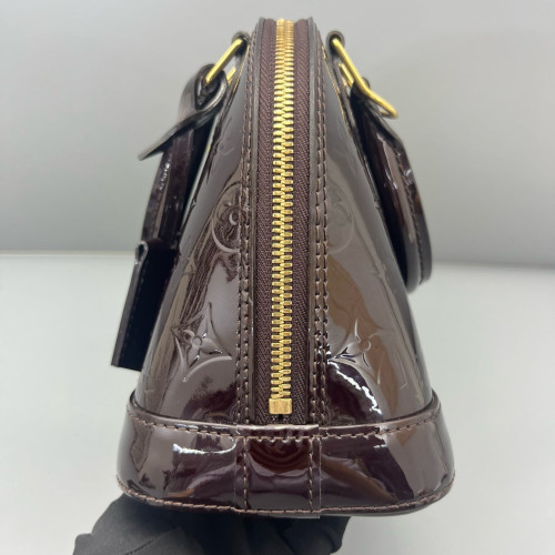 Louis Vuitton Alma BB Vernis Amarante