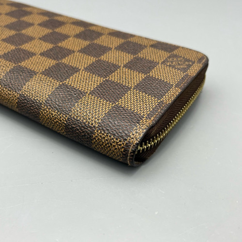 Louis Vuitton Zippy Wallet Damier Ebene Brown