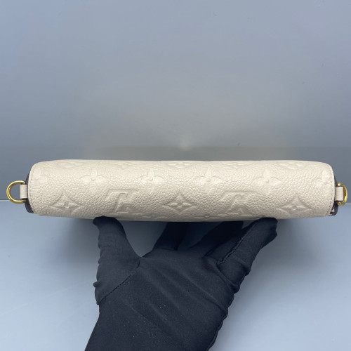 Louis Vuitton Pochette Felicie Chain Wallet Monogram Empreinte White