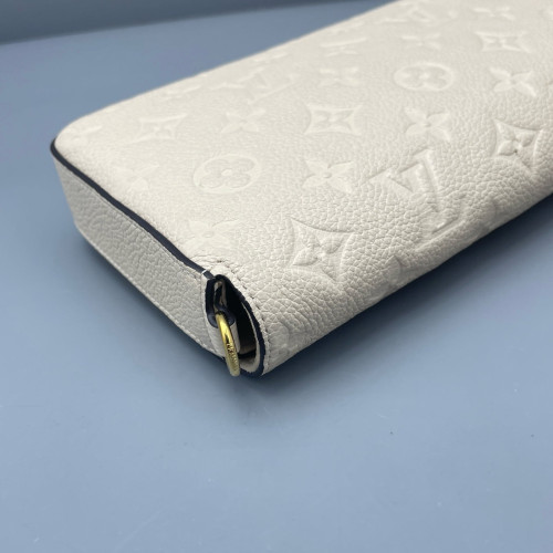 Louis Vuitton Pochette Felicie Chain Wallet Monogram Empreinte White