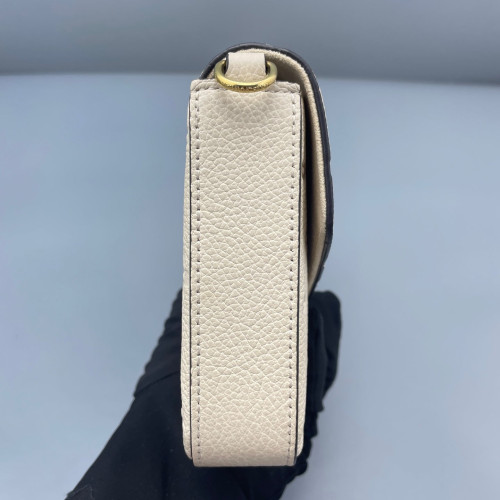Louis Vuitton Pochette Felicie Chain Wallet Monogram Empreinte White