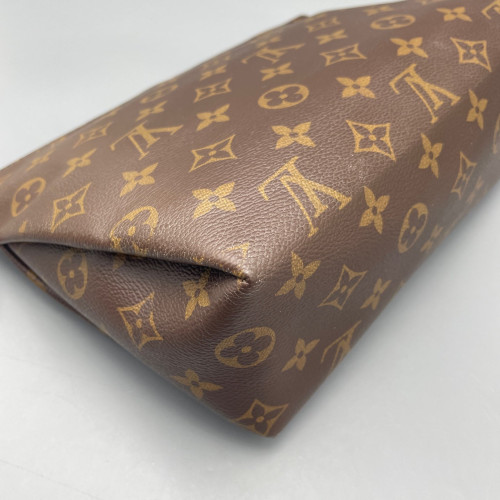 Louis Vuitton Clutch Monogram Brown