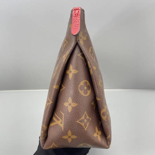 Louis Vuitton Clutch Monogram Brown