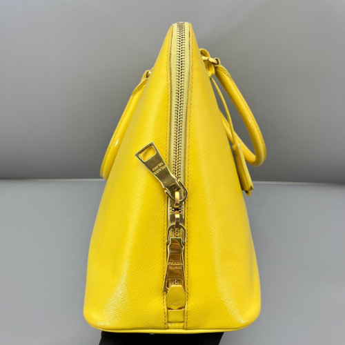 Prada Large Lux Promenade Tote Saffiano Calfskin Yellow Prada Large Lux Promenade Tote Saffiano Calfskin Yellow