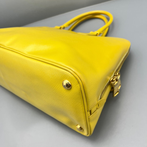 Prada Large Lux Promenade Tote Saffiano Calfskin Yellow Prada Large Lux Promenade Tote Saffiano Calfskin Yellow