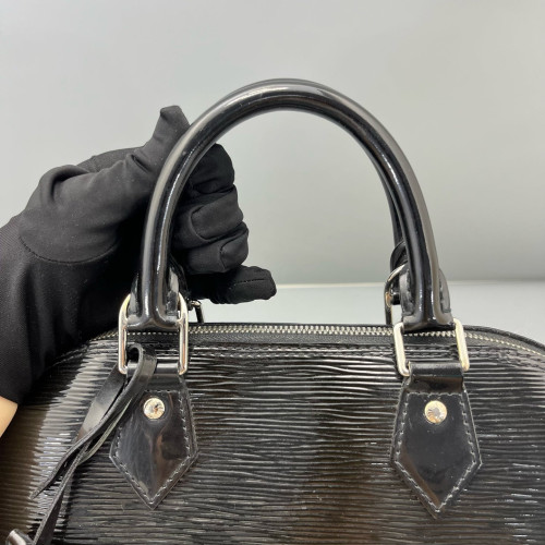 Louis Vuitton Alma PM Vernis Black Louis Vuitton Alma PM Vernis Black