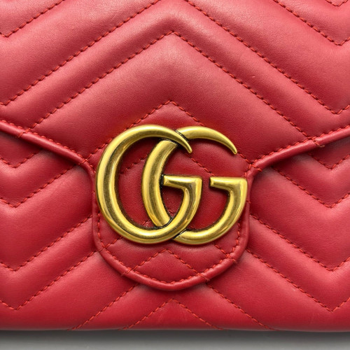 Gucci Matelasse GG Marmont Chain Wallet Calfskin Red