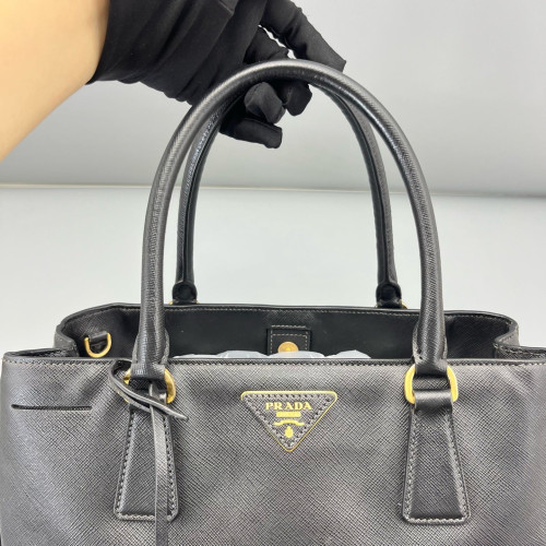 Prada Medium Galleria Double Zip Tote Saffiano Calfskin Black