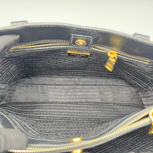 Prada Medium Galleria Double Zip Tote Saffiano Calfskin Black