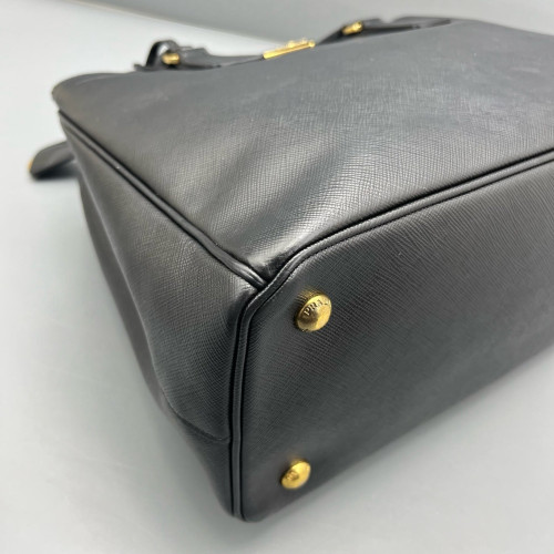 Prada Medium Galleria Double Zip Tote Saffiano Calfskin Black
