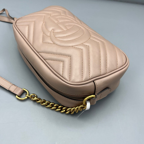 Gucci Small GG Marmont Chain Shoulder Bag Calfskin Pink