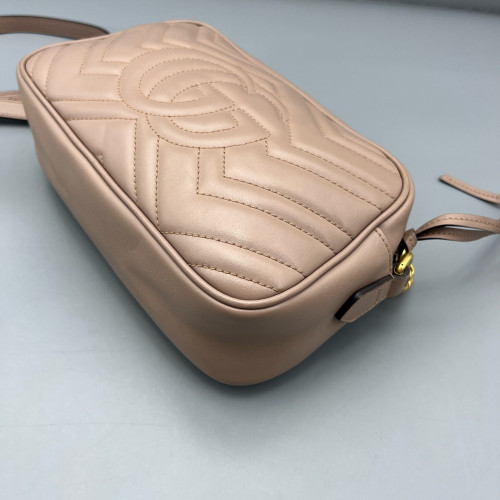 Gucci Small GG Marmont Chain Shoulder Bag Calfskin Pink