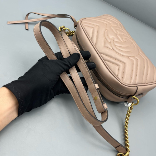 Gucci Small GG Marmont Chain Shoulder Bag Calfskin Pink