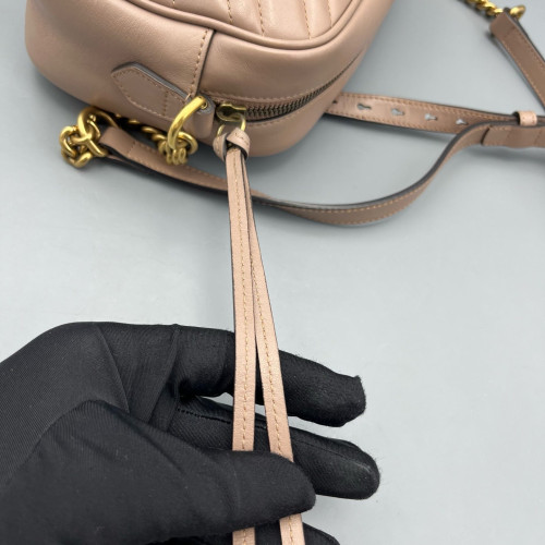 Gucci Small GG Marmont Chain Shoulder Bag Calfskin Pink