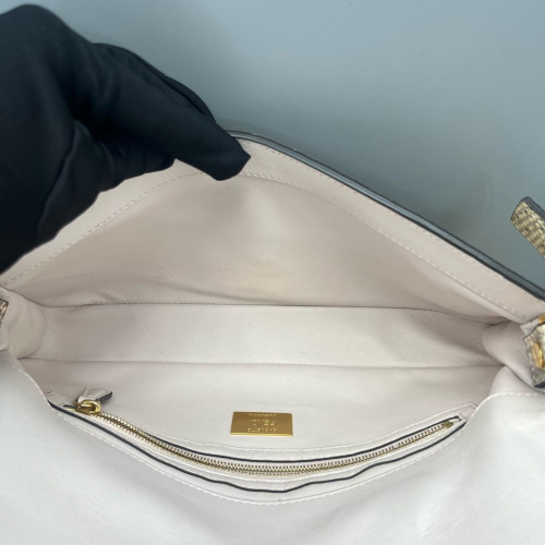 Fendi Medium Baguette Lizard Beige Brown