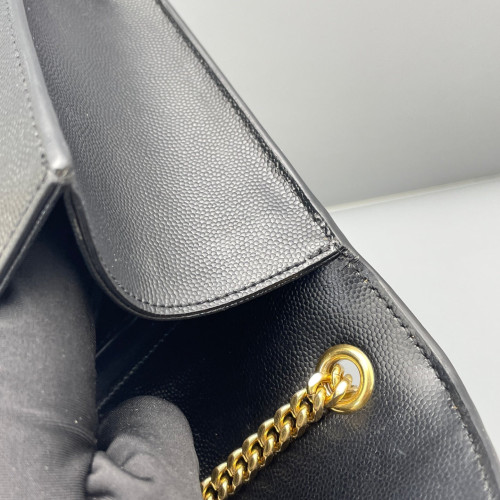 Yves Saint Laurent Medium Classic Kate Shiny Caviar Calfskin Black Yves Saint Laurent Medium Classic Kate Shiny Caviar Calfskin Black