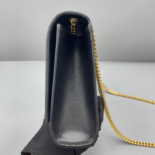 Yves Saint Laurent Medium Classic Kate Shiny Caviar Calfskin Black Yves Saint Laurent Medium Classic Kate Shiny Caviar Calfskin Black