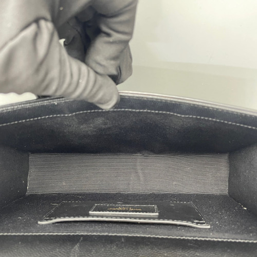 Yves Saint Laurent Medium Classic Kate Shiny Caviar Calfskin Black Yves Saint Laurent Medium Classic Kate Shiny Caviar Calfskin Black