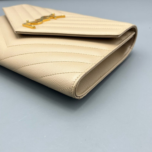 Yves Saint Laurent Clutch Caviar Nude Pink
