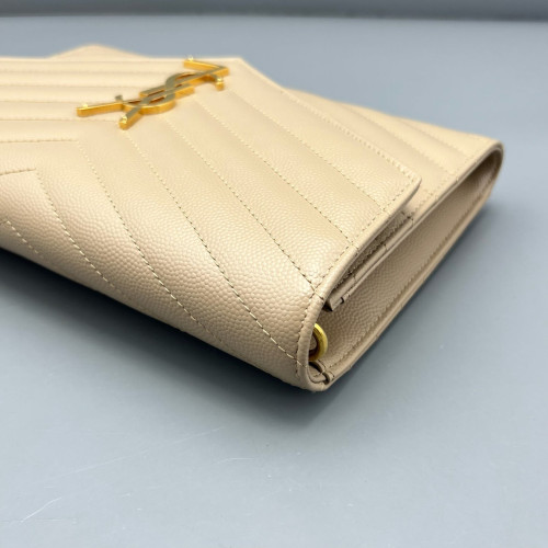 Yves Saint Laurent Clutch Caviar Nude Pink