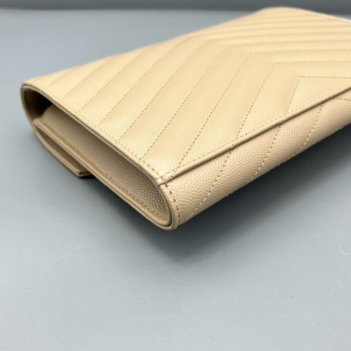 Yves Saint Laurent Clutch Caviar Nude Pink